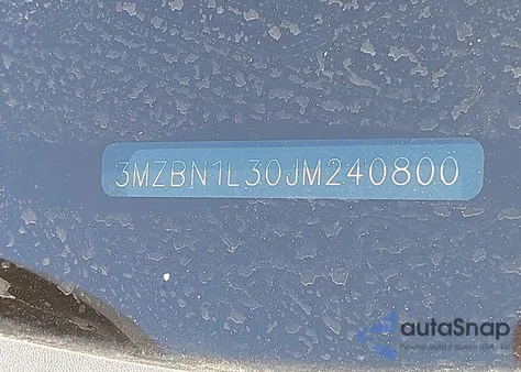 2018 Mazda Mazda3 Touring z USA, uszkodzony, nr VIN 3MZBN1L30JM240800